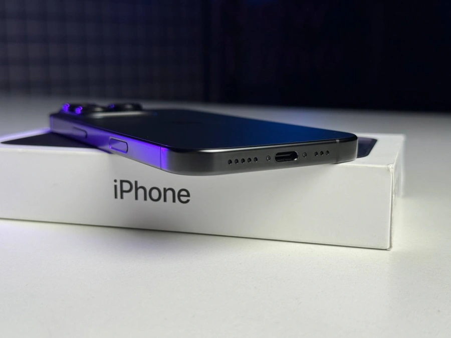 ВИТРИННЫЙ Apple iPhone 16 Pro 256GB Black Titanium (MYNH3) | Состояние: хорошее | Аккумулятор: 100% (11 циклов) | Гарантия: 6 месяцев | Комплект: полный