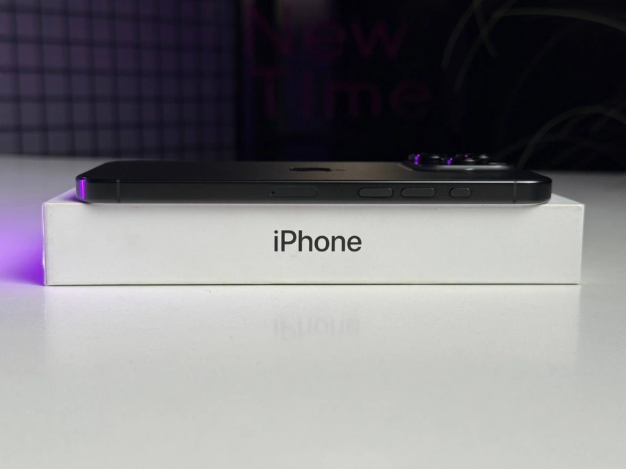 ВЖИВАНИЙ Apple iPhone 16 Pro Max 256GB Black Titanium (MYWV3) - Стан: гарний | Акумулятор: 93% | Комплектація: iPhone, кабель | Гарантія: 1 міс.