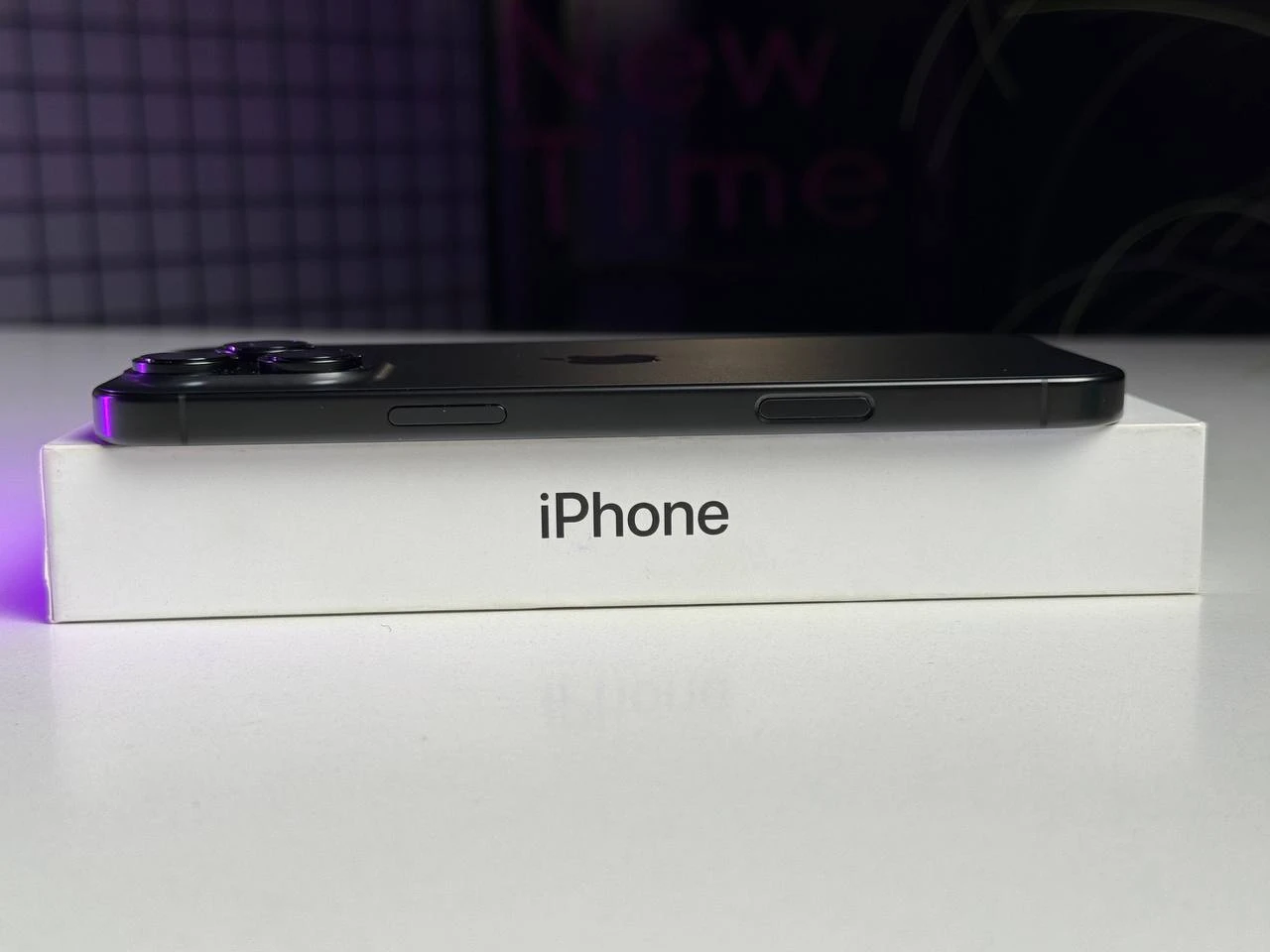 ВЖИВАНИЙ Apple iPhone 16 Pro Max 256GB Black Titanium (MYWV3) - Стан: гарний | Акумулятор: 93% | Комплектація: повний | Гарантія: 3 міс.