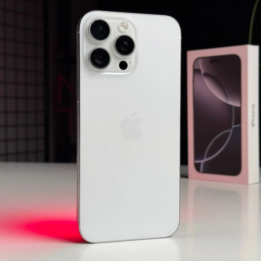 Б/У Apple iPhone 16 Pro Max 256GB White Titanium (MYWW3) - Состояние: хороший | Аккумулятор: 100% | Комплектация: полный | Гарантія: 3 мес.