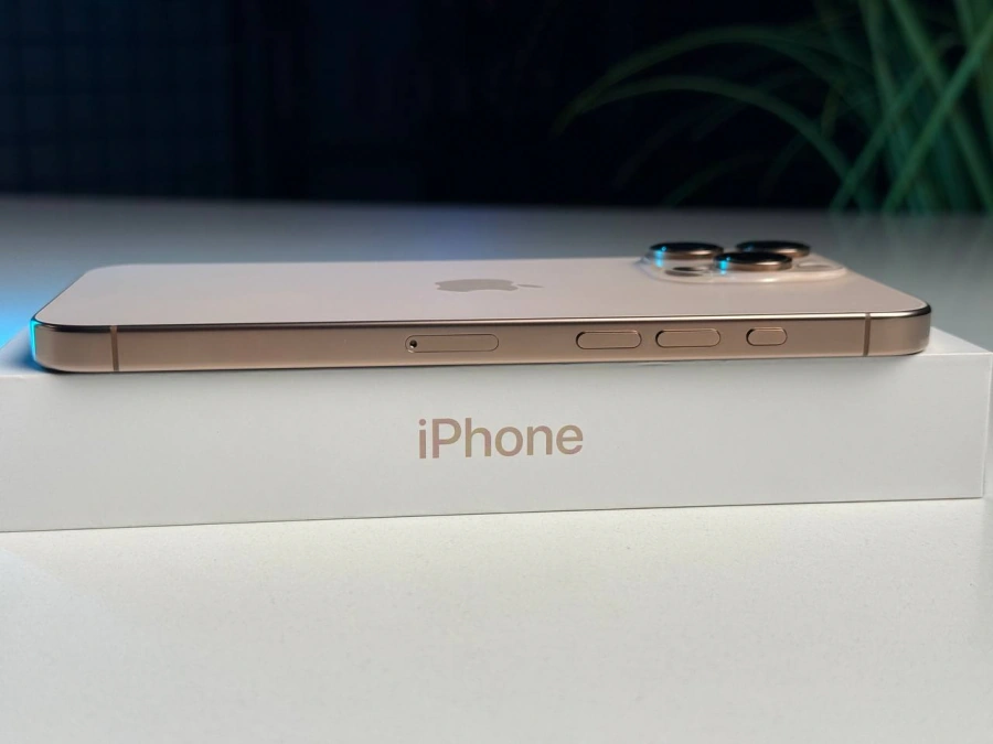 Б/У Apple iPhone 16 Pro Max 512GB Desert Titanium (MYX23) - Состояние: хорошее | Аккумулятор: 100% | Комплектация: полный | Гарантия: 3 мес.