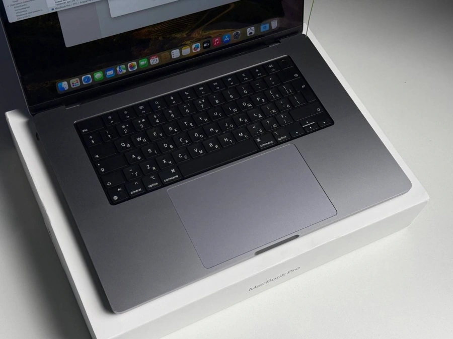 Б/У MacBook Pro 16" M1 Pro 10CPU/16GPU/32GB/2TB Space Gray (Z14W00108) - Состояние: хорошее | Аккумулятор: 89% | Комплектация: полная | Гарантия: 3 мес.