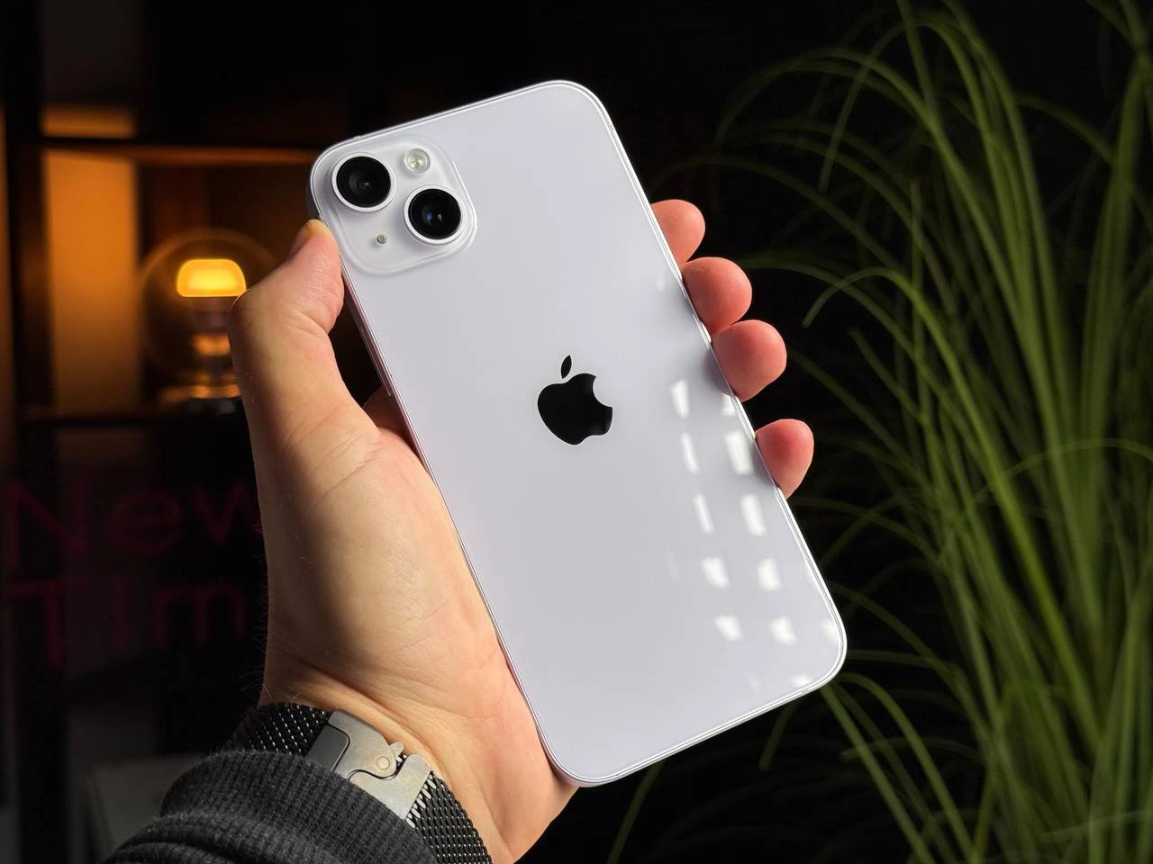 ВЖИВАНИЙ Apple iPhone 14 Plus 128GB Purple (MQ503) - Стан: гарний (мінялось скло) | Акумулятор: 100% | Комплектація: iPhone, кабель | Гарантія: 3 міс.