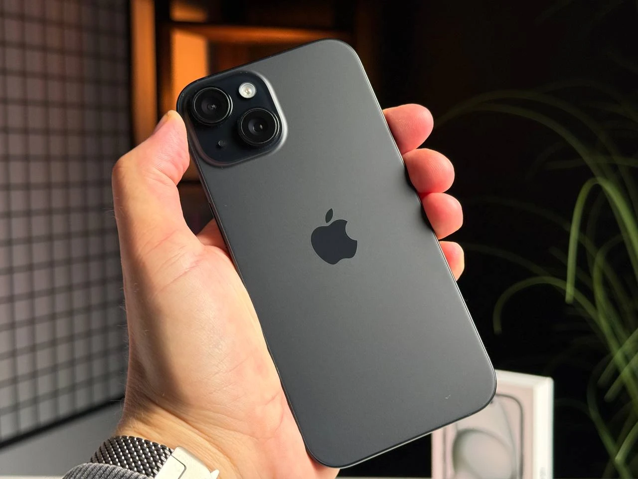ВЖИВАНИЙ Apple iPhone 15 128GB Black (MTP03) - Стан: гарний | Акумулятор: 91% | Комплектація: повний | Гарантія: 3 міс.