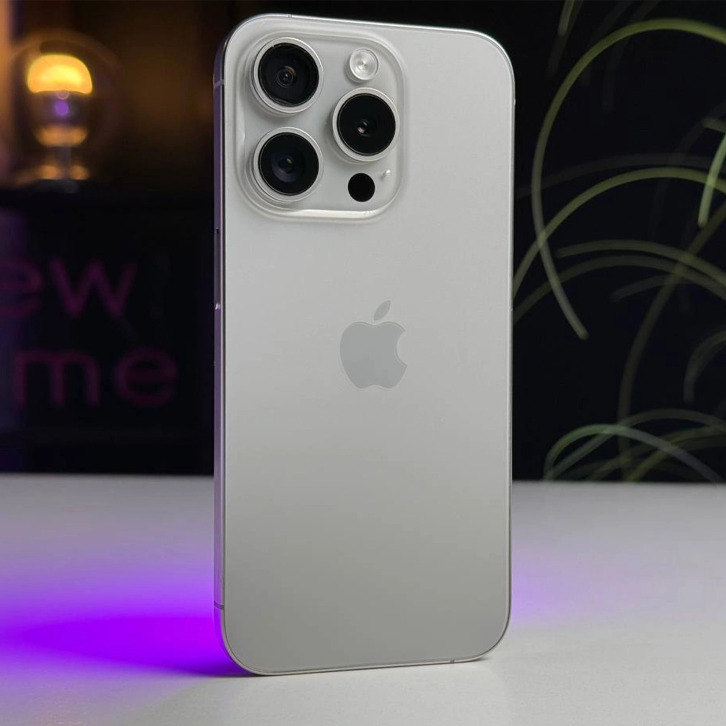 ВЖИВАНИЙ Apple iPhone 15 Pro 1TB Natural Titanium (MTVF3) - Стан: ідеальний | Акумулятор: 88% | Комплектація: iPhone, кабель | Гарантія: 3 міс.