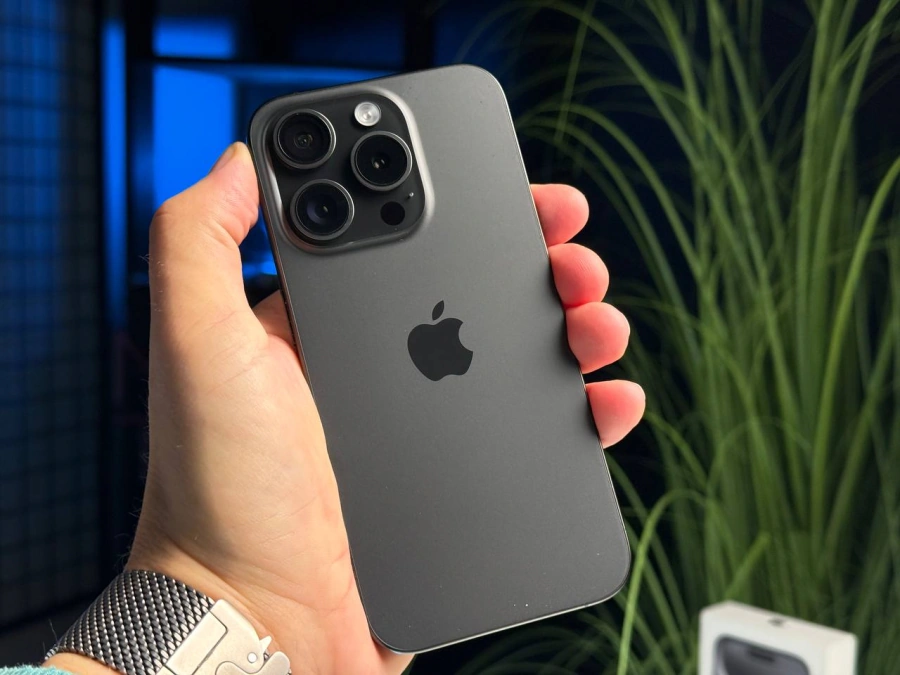 Б/У Apple iPhone 15 Pro 512GB Black Titanium (MTV73) - Состояние: хороший | Аккумулятор: 87% | Комплектация: полный | Гарантія: 3 мес.