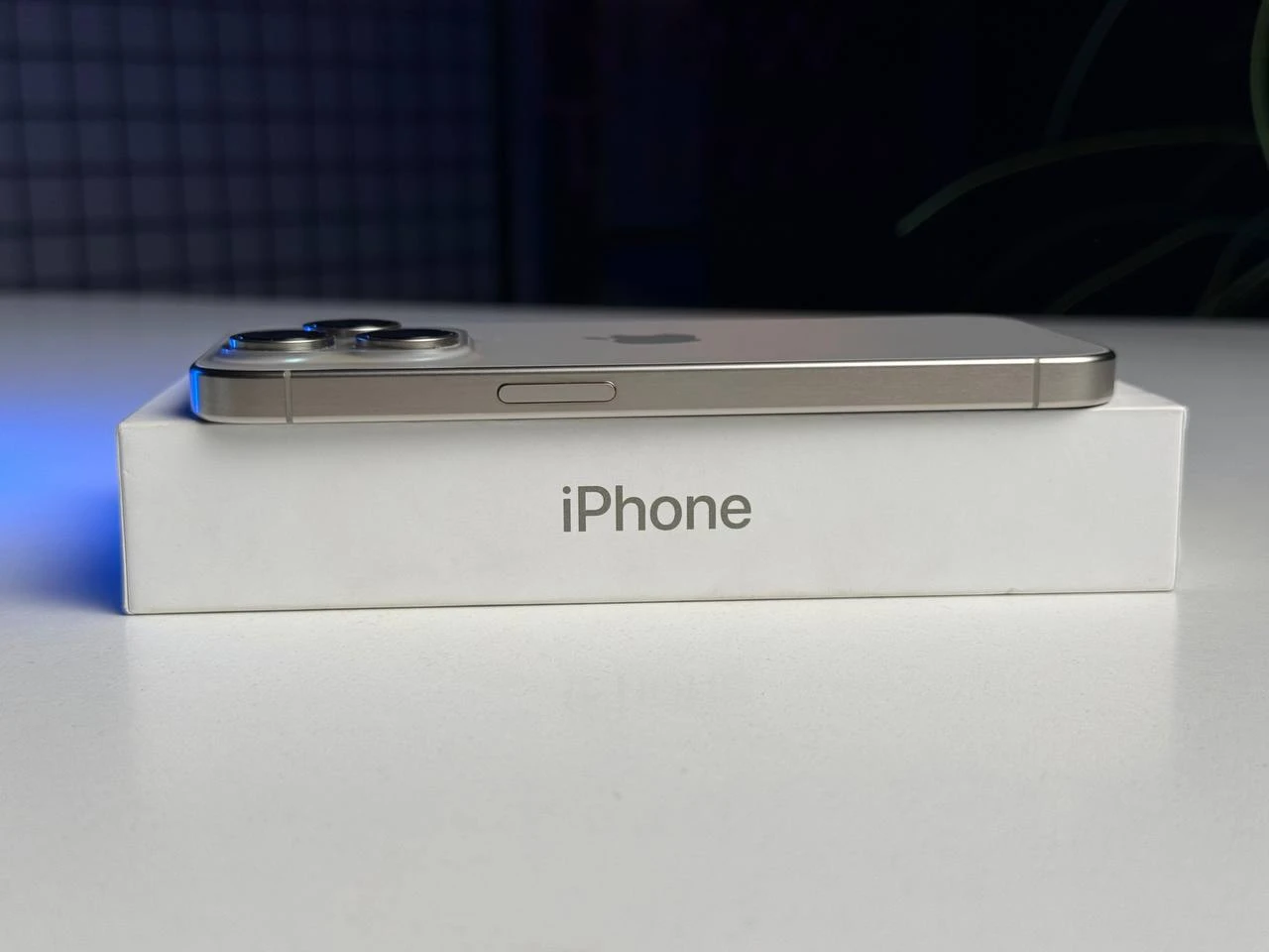 ВЖИВАНИЙ Apple iPhone 15 Pro 512GB Natural Titanium (MTV93) - Стан: ідеальний | Акумулятор: 89% | Комплектація: повний | Гарантія: 3 міс.