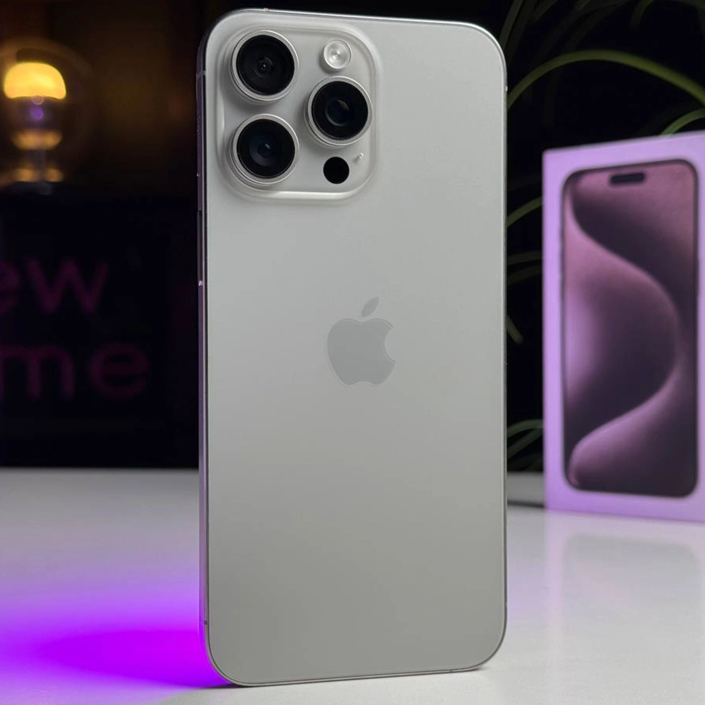 ВЖИВАНИЙ Apple iPhone 15 Pro Max 256GB Natural Titanium (MU793) - Стан: гарний | Акумулятор: 88% | Комплектація: повний | Гарантія: 3 міс.