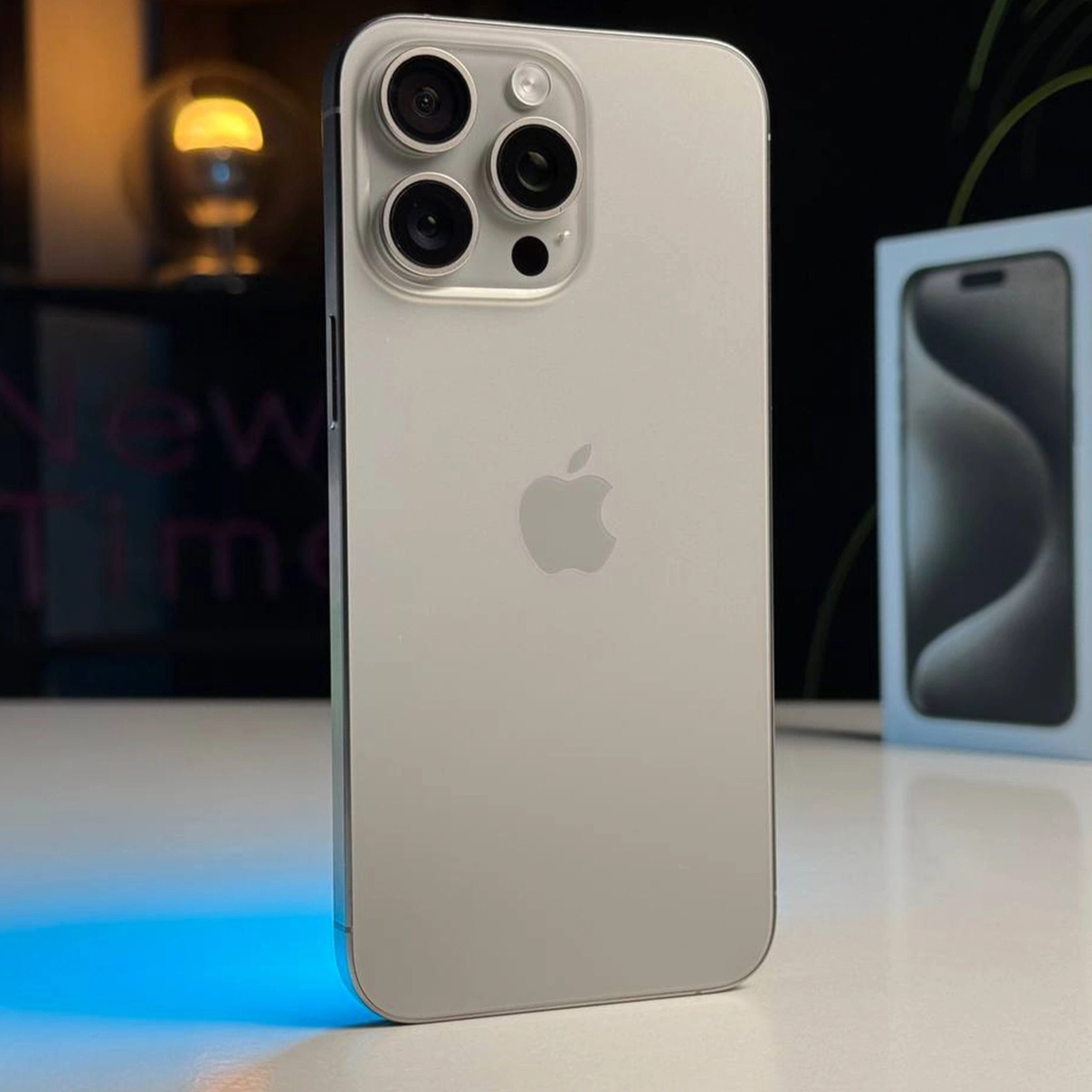 ВЖИВАНИЙ Apple iPhone 15 Pro Max 256GB Natural Titanium (MU793) - Стан: ідеальний | Акумулятор: 94% | Комплектація: повний | Гарантія: 3 міс.