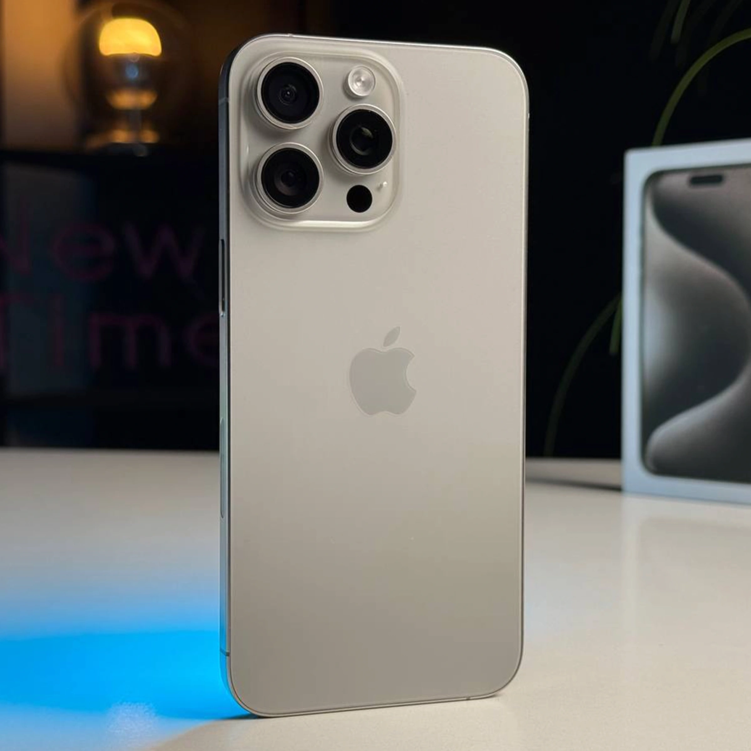 ВЖИВАНИЙ Apple iPhone 15 Pro Max 512GB Natural Titanium eSim (MU6D3) - Стан: гарний | Акумулятор: 100% | Комплектація: повний | Гарантія: 3 міс.