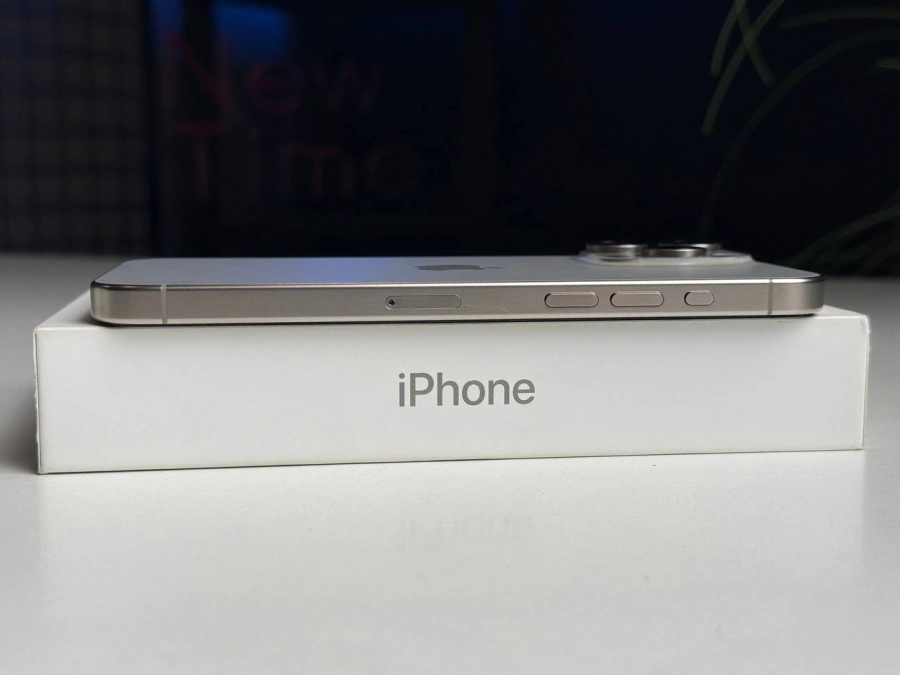 ВЖИВАНИЙ Apple iPhone 15 Pro Max 512GB Natural Titanium (MU7E3) - Стан: ідеальний | Акумулятор: 88% | Комплектація: повний | Гарантія: 3 міс.