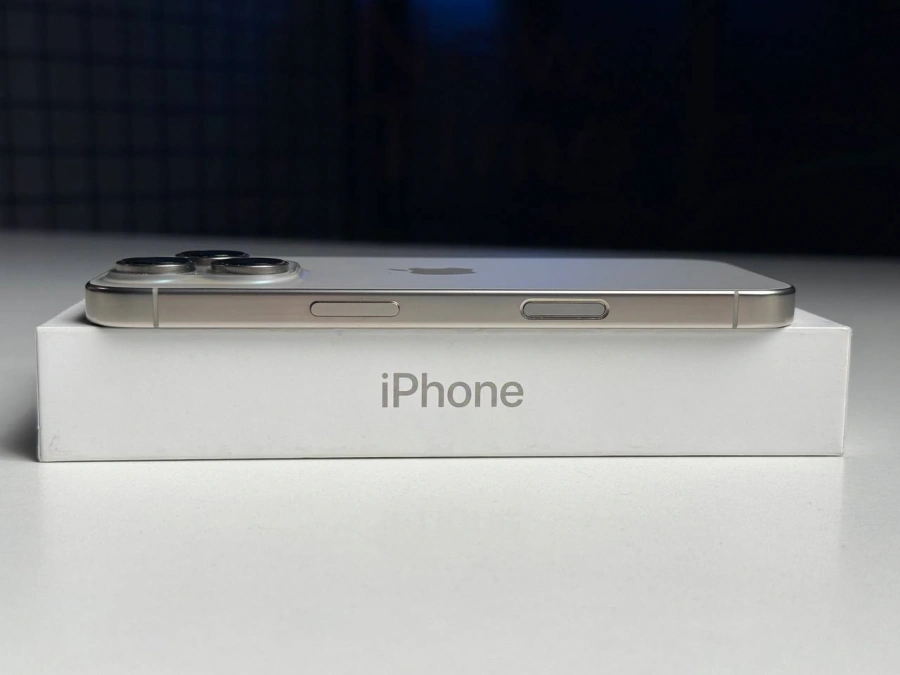 ВЖИВАНИЙ Apple iPhone 16 Pro 128GB Natural Titanium (MYNG3) - Стан: гарний | Акумулятор: 95% | Комплектація: повний | Гарантія: 3 міс.