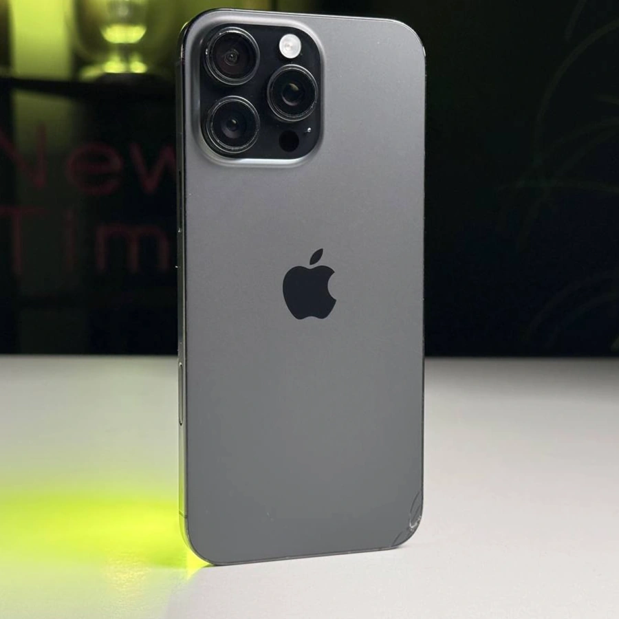 ВЖИВАНИЙ Apple iPhone 16 Pro Max 1TB Black Titanium (MYX43) - Стан: задовільний | Акумулятор: 95% | Комплектація: iPhone, кабель | Гарантія: 3 міс.