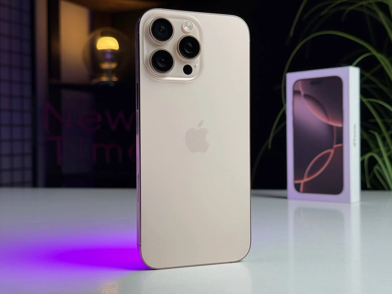 ВЖИВАНИЙ Apple iPhone 16 Pro Max 1TB Desert Titanium (MYX63) - Стан: гарний | Акумулятор: 100% | Комплектація: повний | Гарантія: 3 міс.