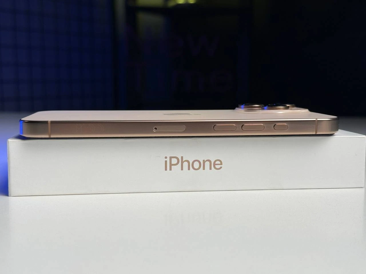 ВЖИВАНИЙ Apple iPhone 16 Pro Max 1TB Desert Titanium (MYX63) - Стан: ідеальний | Акумулятор: 94% | Комплектація: повний | Гарантія: 3 міс.