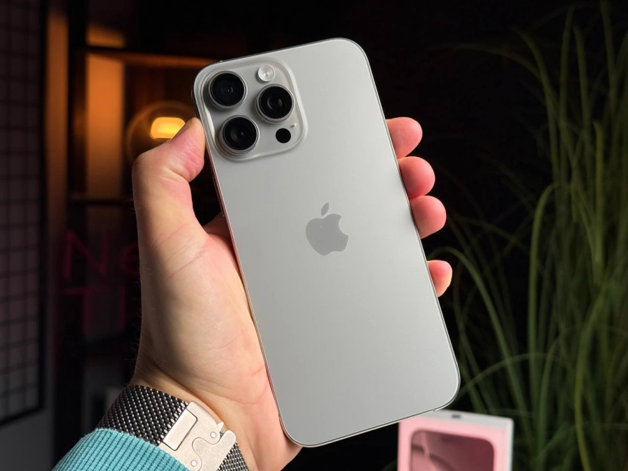 ВЖИВАНИЙ Apple iPhone 16 Pro Max 1TB Natural Titanium (MYX73) - Стан: гарний | Акумулятор: 100% | Комплектація: повний | Гарантія: 3 міс.