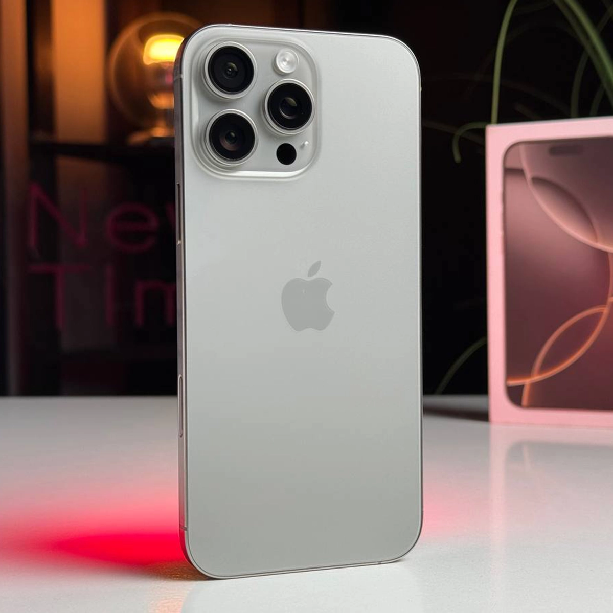 ВЖИВАНИЙ Apple iPhone 16 Pro Max 1TB Natural Titanium (MYX73) - Стан: гарний | Акумулятор: 100% | Комплектація: повний | Гарантія: 3 міс.