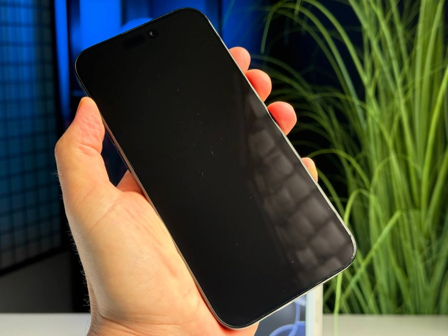 ВЖИВАНИЙ Apple iPhone 16 Pro Max 256GB Black Titanium (MYWV3) - Стан: гарний | Акумулятор: 94% | Комплектація: повний | Гарантія: 3 міс.