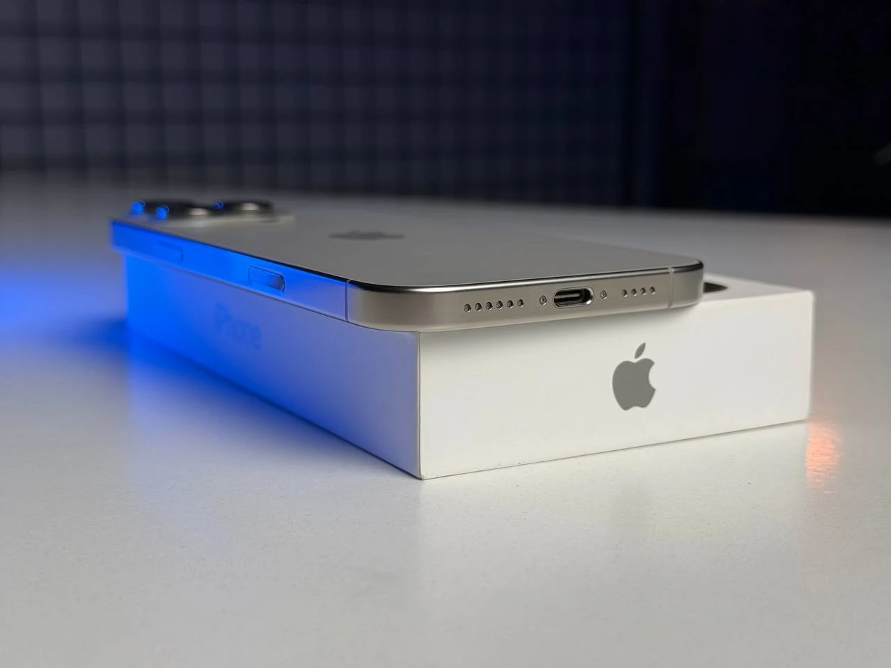 ВЖИВАНИЙ Apple iPhone 16 Pro Max 256GB Natural Titanium (MYWY3) - Стан: ідеальний | Акумулятор: 97% | Комплектація: повний | Гарантія: 3 міс.