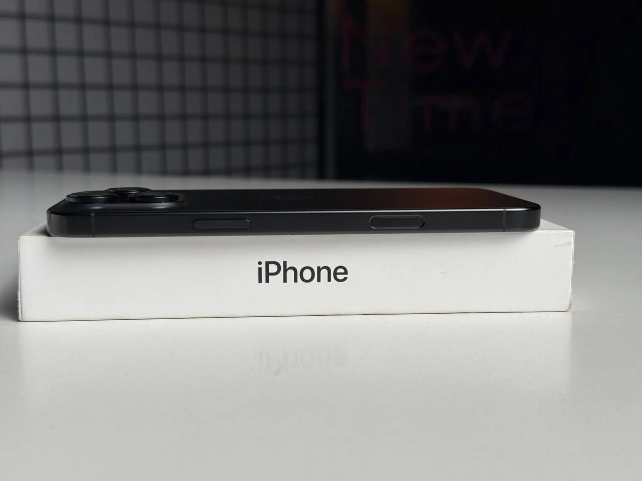 ВЖИВАНИЙ Apple iPhone 16 Pro Max 512GB Black Titanium (MYX03) - Стан: гарний | Акумулятор: 100% | Комплектація: повний | Гарантія: 3 міс.