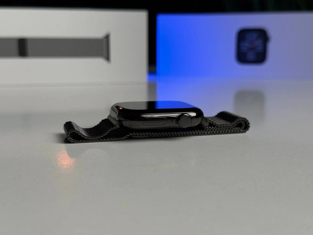 ВЖИВАНИЙ Apple Watch Series 10 GPS + Cellular 46mm Slate Titanium Case with Slate Milanese Loop - S/M (MC7R4) - Стан: гарний | Акумулятор: 93% | Комплектація: повний | Гарантія: 3 міс.