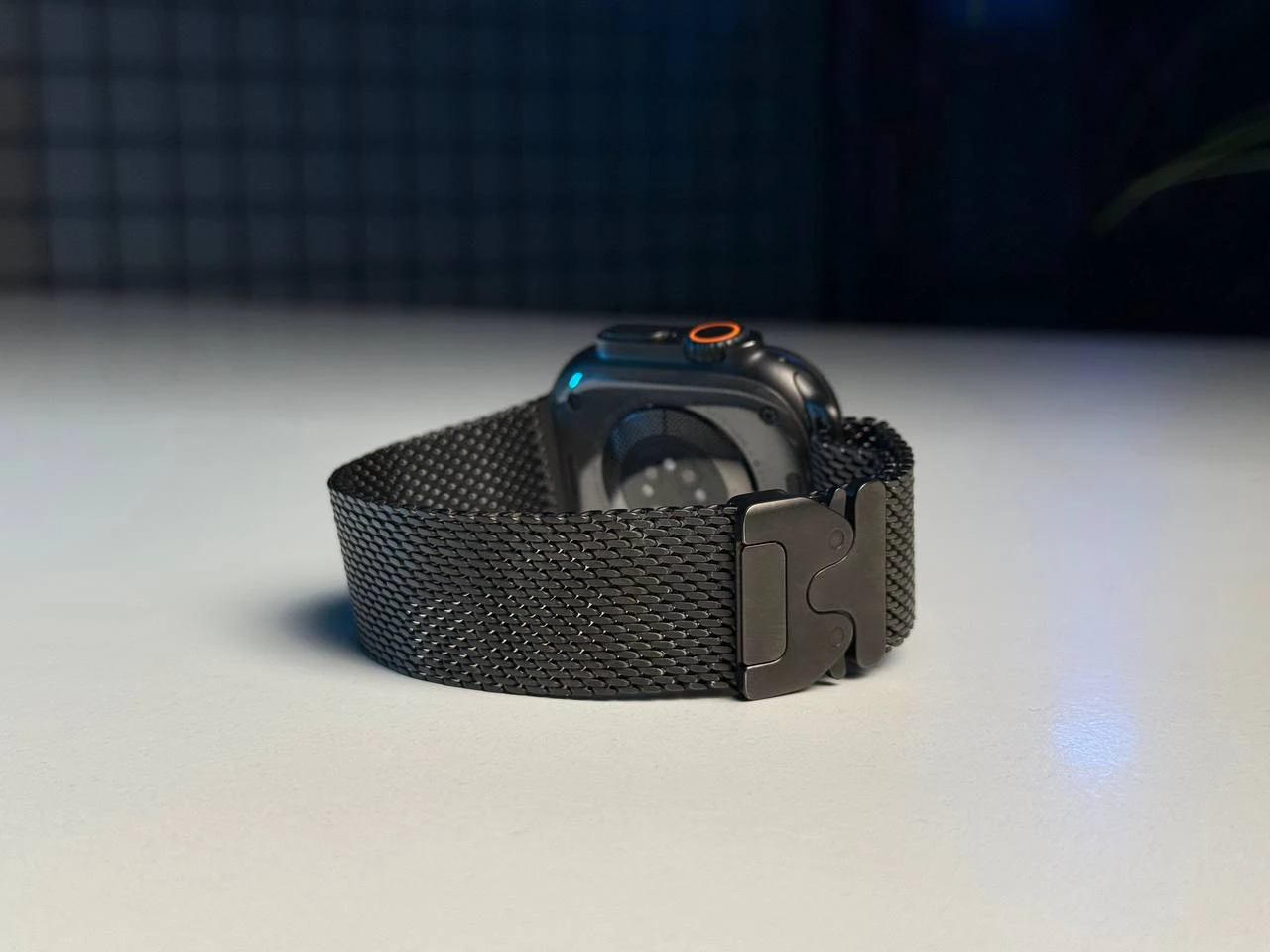 ВЖИВАНИЙ Apple Watch Ultra 2 2024 GPS + Cellular 49mm Black Titanium Case with Black Titanium Milanese Loop - Large (MX5V3) - Стан: гарний | Акумулятор: 100% | Комплектація: повний, без коробки | Гарантія: 3 міс.