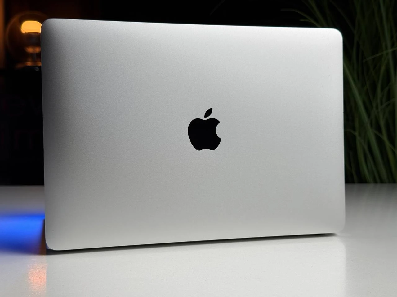 ВЖИВАНИЙ MacBook 12" Silver (MNYH2) 2017 - Стан: гарний | Акумулятор: 88% | Комплектація: повний, без коробки | Гарантія: 3 міс.