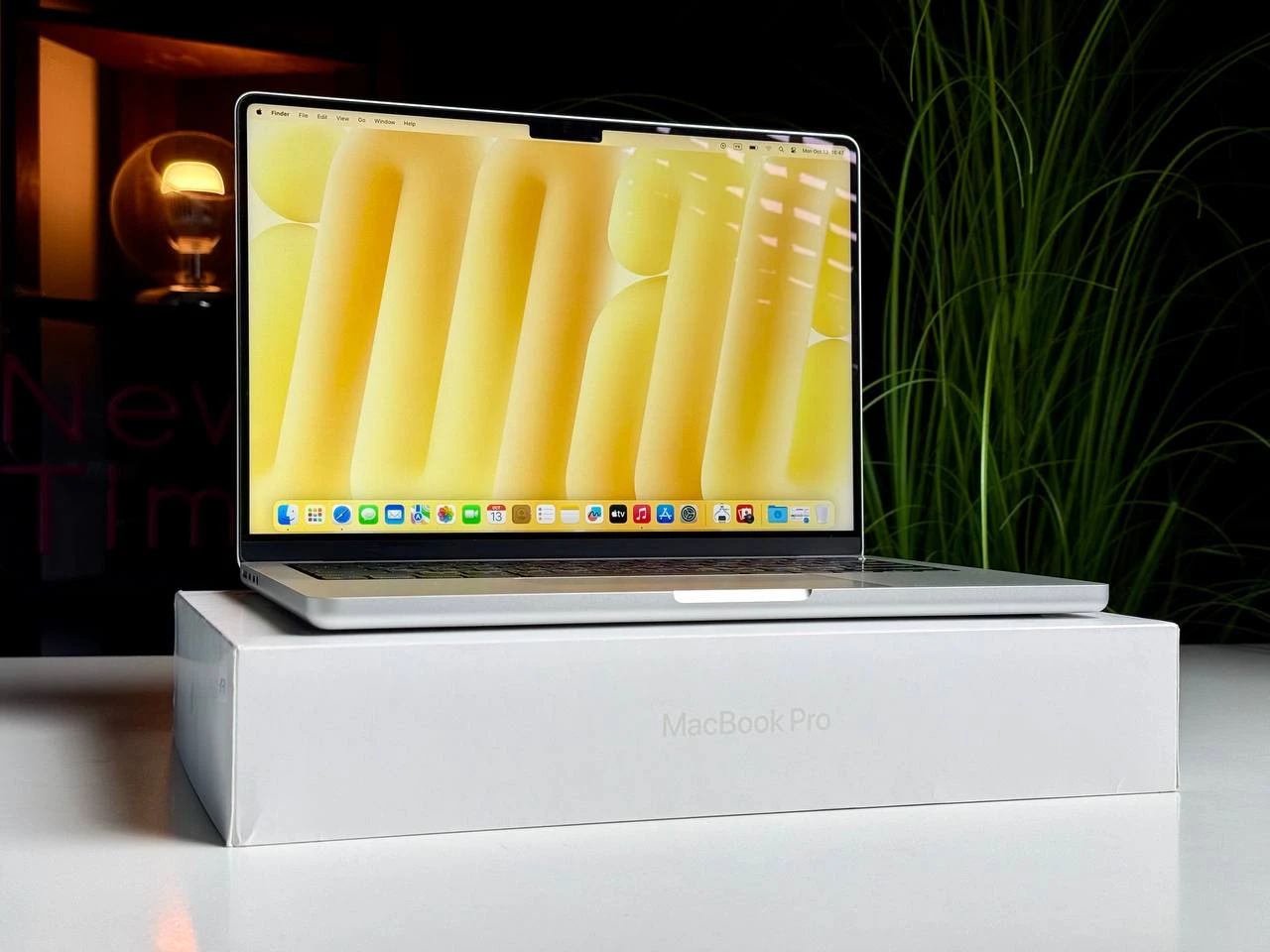 ВЖИВАНИЙ MacBook Pro 14" M3 Max/48GB/1TB Silver 2023 (Z1AX0029T) - Стан: гарний | Акумулятор: 100% | Комплектація: повний | Гарантія: 3 міс.