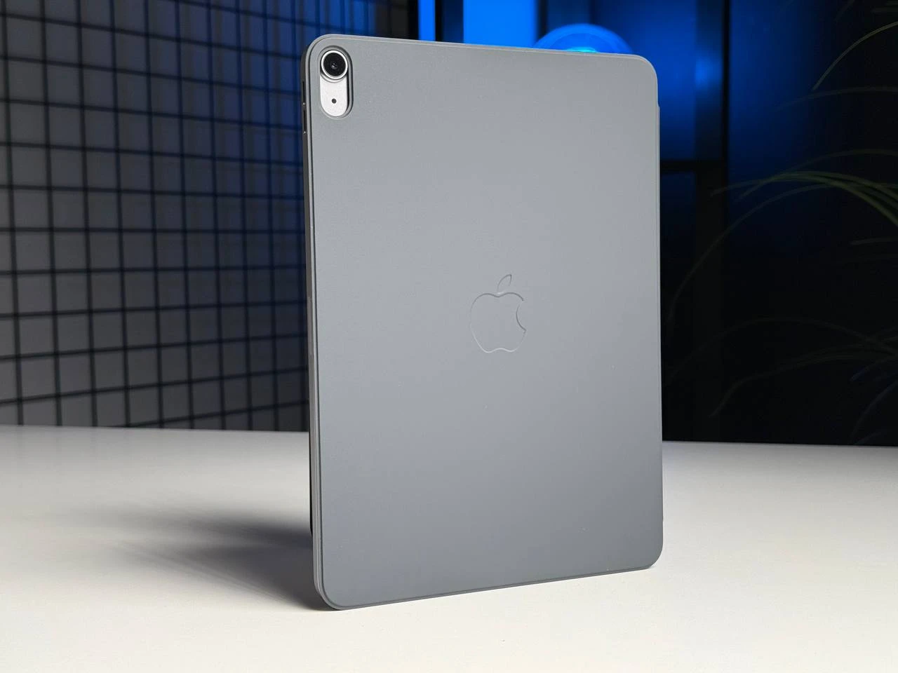 ВЖИВАНИЙ Планшет Apple iPad Air 11'' M3 2025 Wi-Fi 256GB Space Gray (MCA14) - Стан: гарний | Акумулятор: 100% | Комплектація: iPad, кабель, чохол | Гарантія: 3 міс.