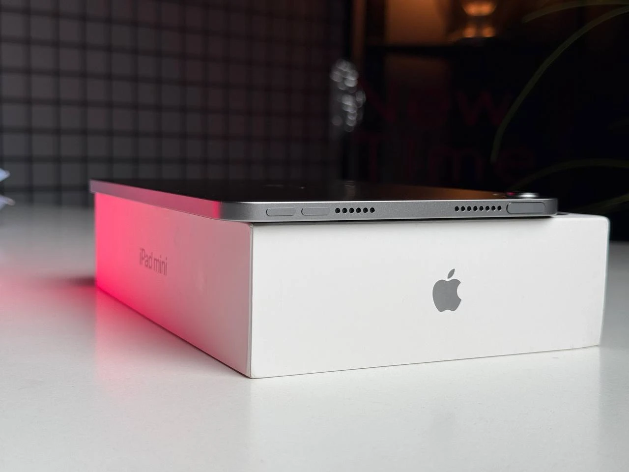 ВЖИВАНИЙ Планшет Apple iPad mini 7 Wi-Fi 128GB Space Gray (MXN63) - Стан: гарний | Акумулятор: 100% | Комплектація: повний | Гарантія: 3 міс.