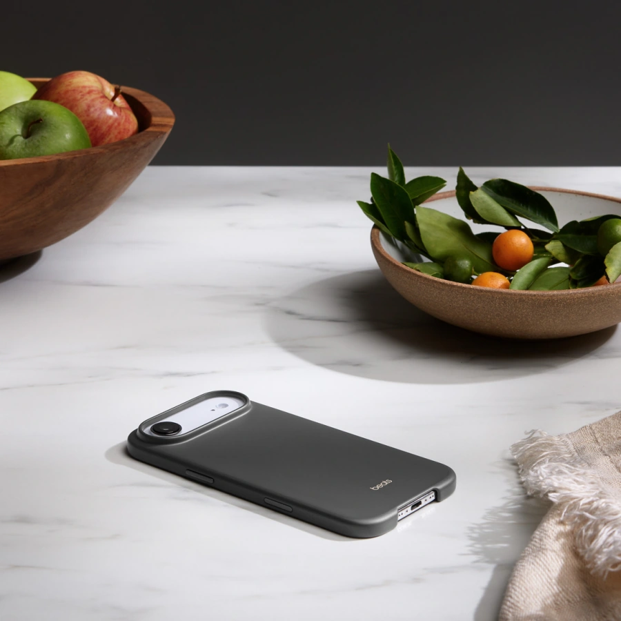 Чохол Beats для iPhone Air Case with MagSafe and Camera Control – Granite Gray (MGJT4)