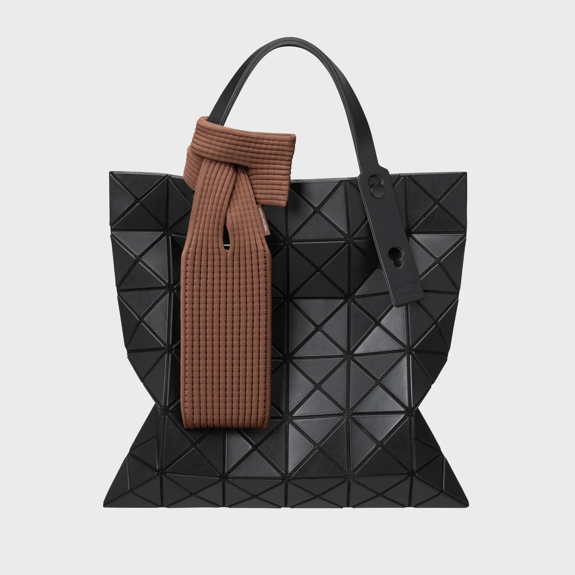 Дизайнерский чехол-сумка iPhone Pocket by ISSEY MIYAKE - Short - Cinnamon (NM58AG00144S)