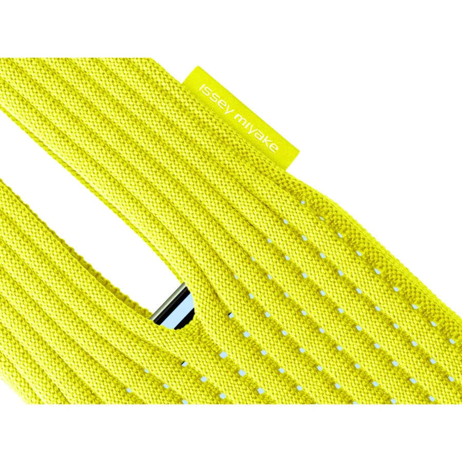 Дизайнерський чохол-сумка iPhone Pocket by ISSEY MIYAKE - Short - Lemon (NM58AG00152S)