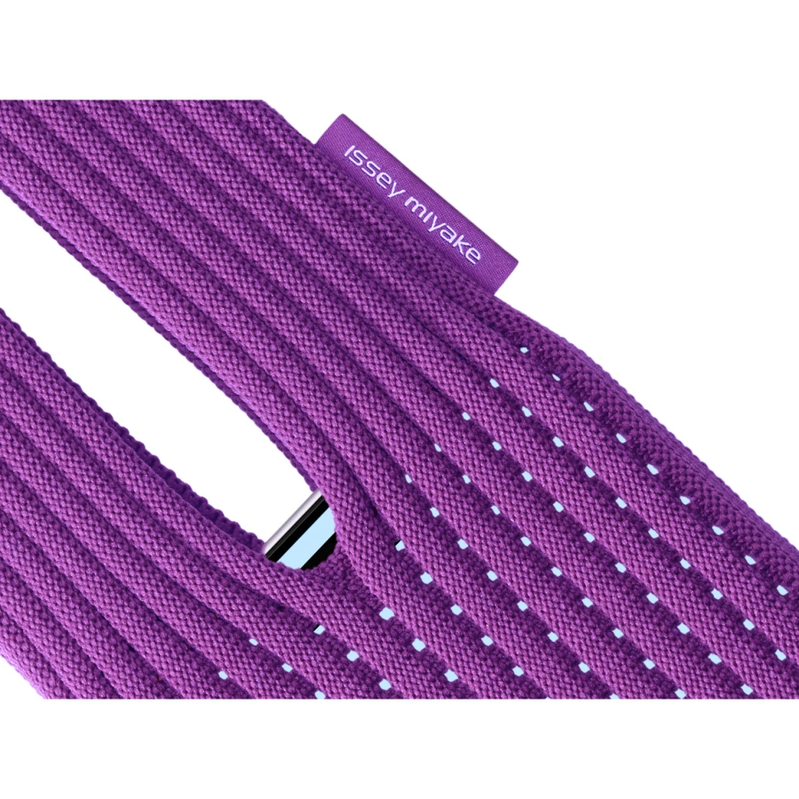 Дизайнерський чохол-сумка iPhone Pocket by ISSEY MIYAKE - Short - Purple (NM58AG00181S)