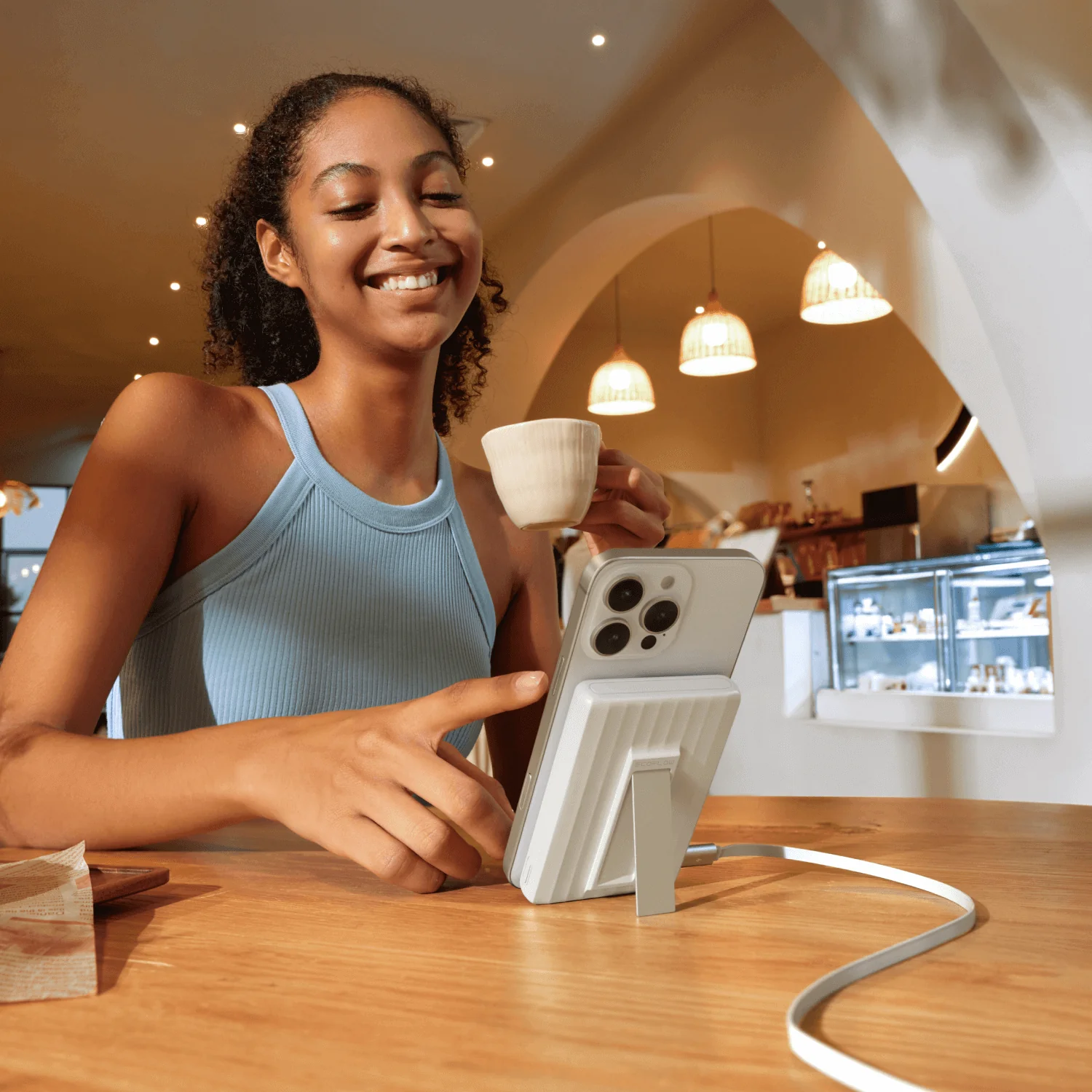 Магнитный павербанк EcoFlow RAPID Mag Powerbank 10000mAh 7,5W - White (EF-RAPIDQI1-10K-W-EU)