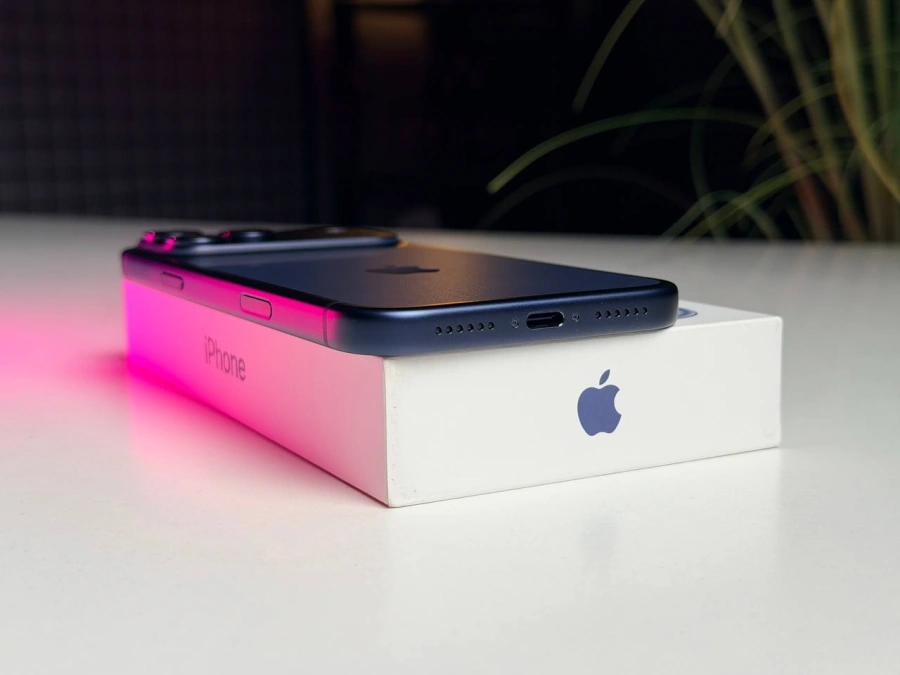 OPEN BOX Apple iPhone 17 Pro Max 256GB eSim Deep Blue (MFXJ4, MFYA4) - Стан: ідеальний, новий | Акумулятор: 100% | Комплектація: повний | Гарантія: 6 міс.