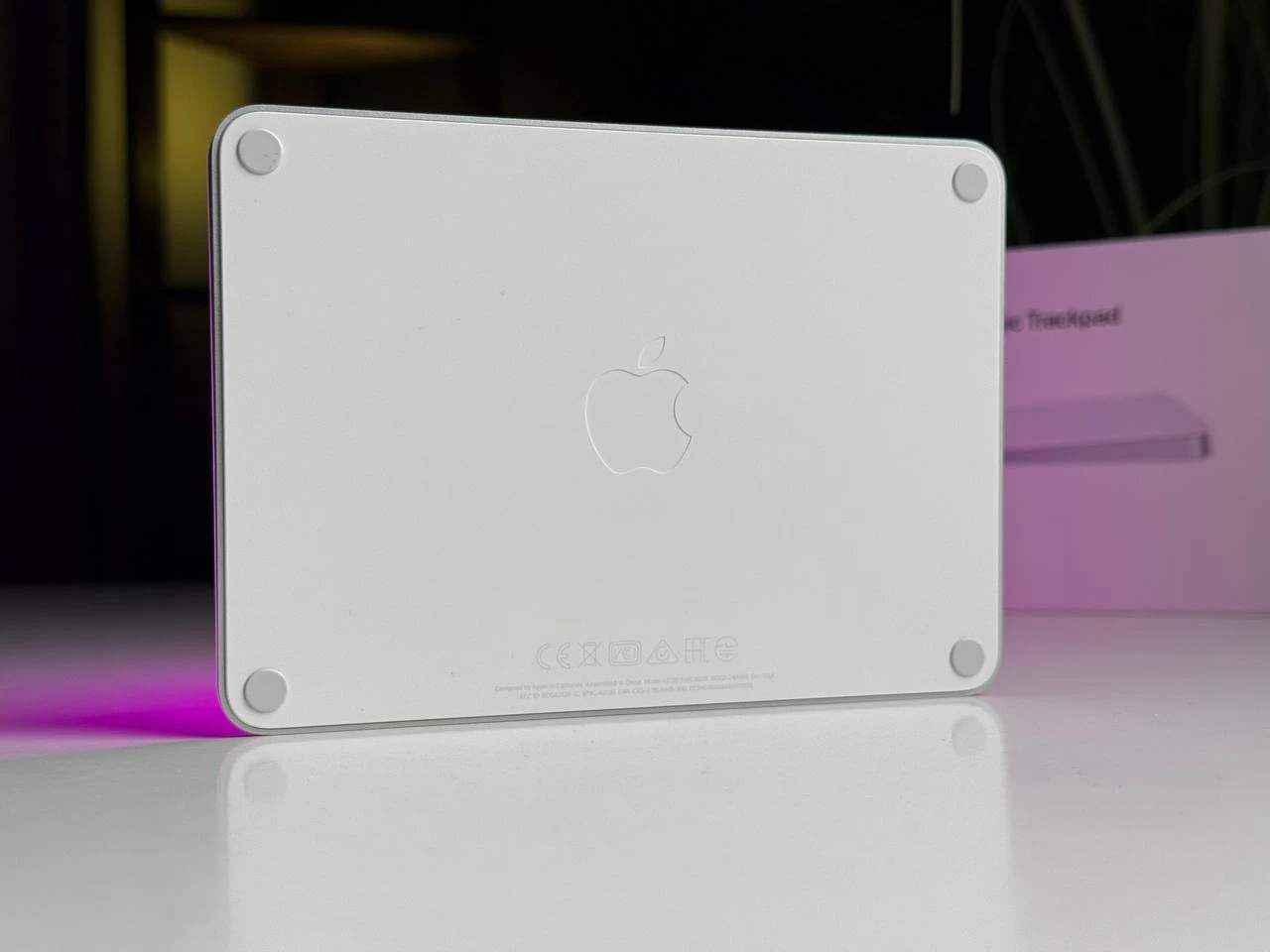 OPEN BOX Трекпад Apple Magic Trackpad [USB‑C] - White Multi-Touch Surface (MXK93) - Стан: новий | Акумулятор: 100% | Комплектація: повний | Гарантія: 3 міс.