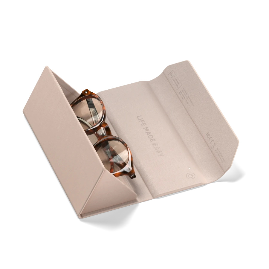 Умный футляр для очков Satechi Vegan-Leather FindAll Glasses Case c Apple FindMy - Desert Rose (ST-LFAGCR)