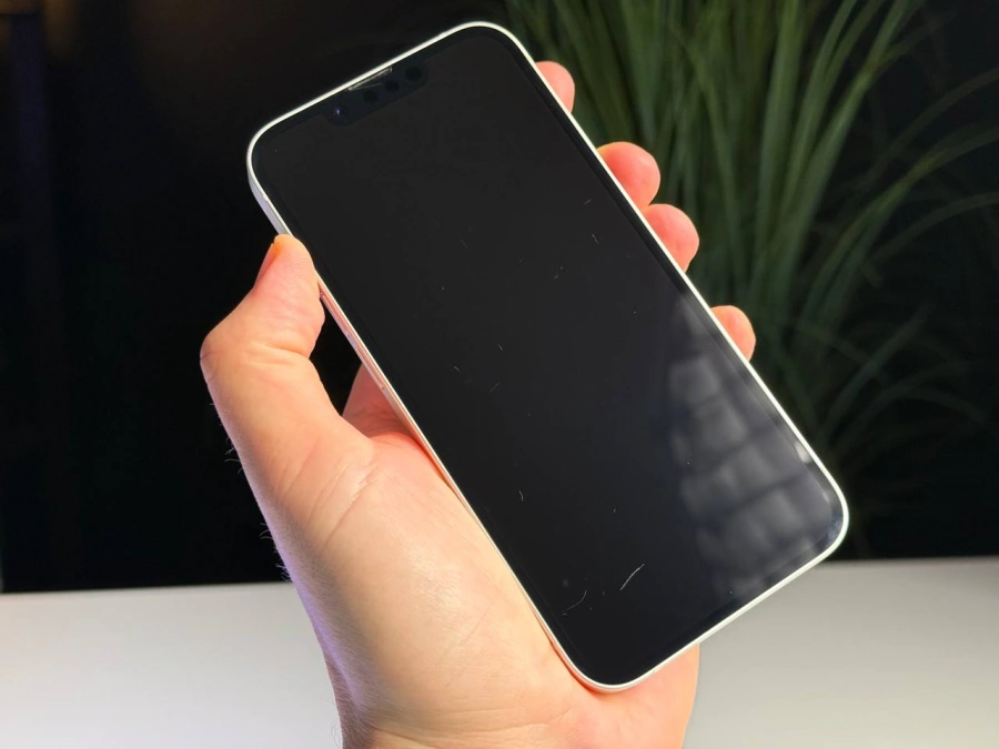 Б/У Apple iPhone 14 128GB Starlight eSim (MPUN3) - Состояние: хорошее | Аккумулятор: 81% | Комплект: iPhone, кабель | Гарантия: 3 мес.