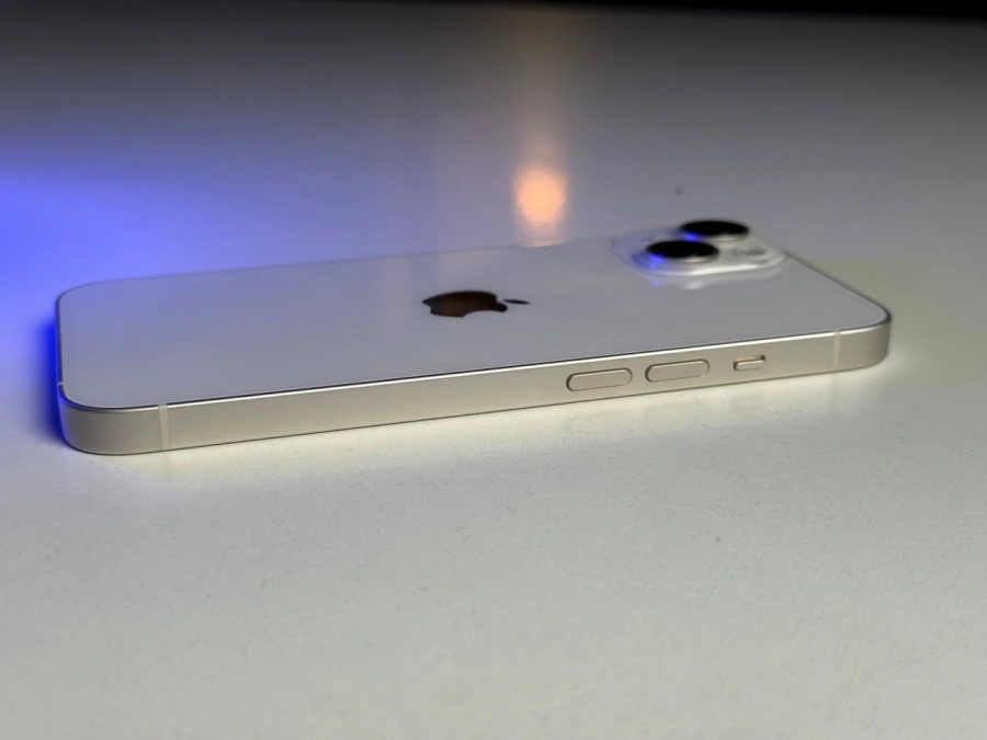 Б/У Apple iPhone 14 128GB Starlight eSim (MPUN3) - Состояние: хорошее | Аккумулятор: 81% | Комплект: iPhone, кабель | Гарантия: 3 мес.