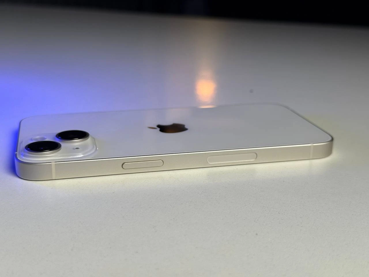 ВЖИВАНИЙ Apple iPhone 14 128GB Starlight eSim (MPUN3) - Стан: гарний | Акумулятор: 81% | Комплект: iPhone, кабель | Гарантія: 3 міс.