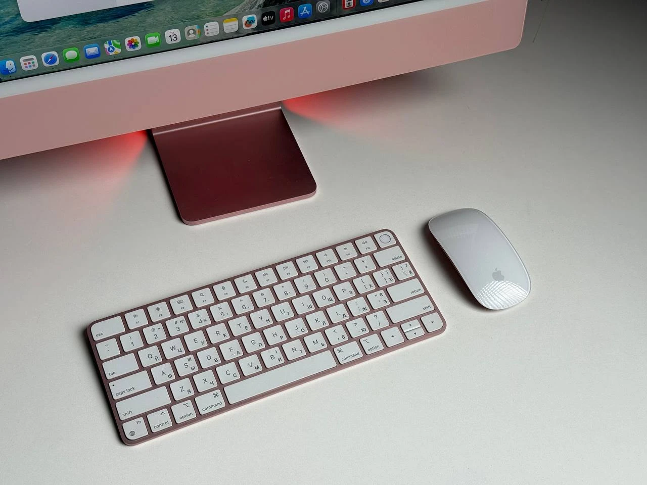 Б/У iMac 24" 4.5K Retina display Pink M1/8GB/256SSD (MGPM3) 2021 - Состояние: хорошее | Комплектация: полный | Гарантия: 3 мес.