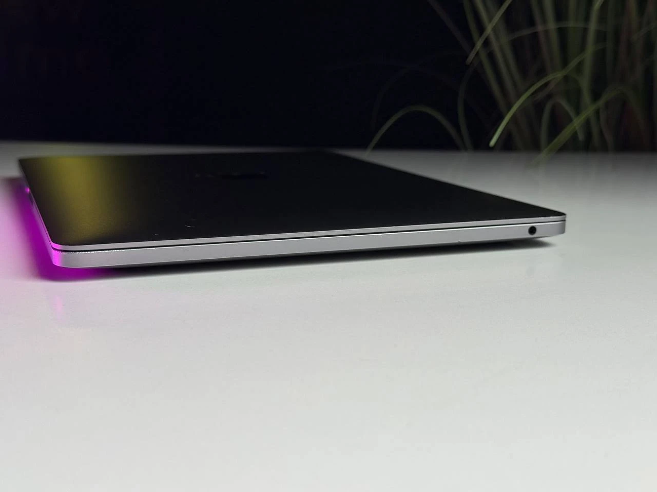 ВЖИВАНИЙ MacBook Pro 13" Space Gray M1/8GB/256SSD (MYD82) 2020 - Стан: гарний | Акумулятор: 87% | Комплектація: MacBook, зарядка | Гарантія: 3 міс.