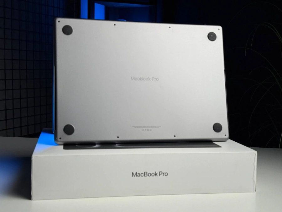 Б/У MacBook Pro 16 Space Gray M1 Pro/32GB/512SSD (Z14V0016E) 2021 - Состояние: хорошее | Аккумулятор: 88% | Комплектация: полный | Гарантия: 3 мес.