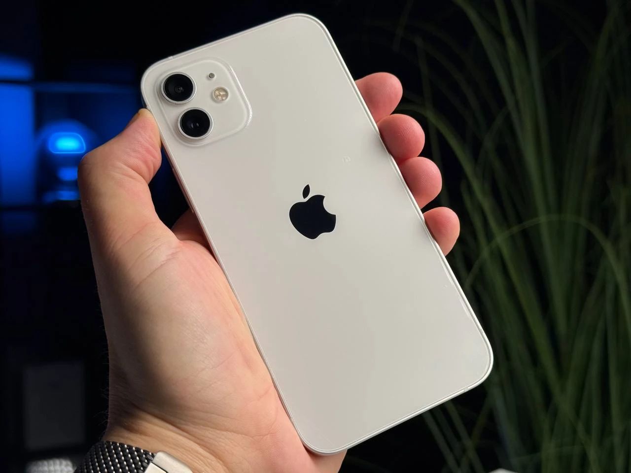 ВЖИВАНИЙ Apple iPhone 12 128GB White (MGHD3, MGJC3) - Стан: гарний | Акумулятор: 100% | Комплектація: повний | Гарантія: 3 міс.