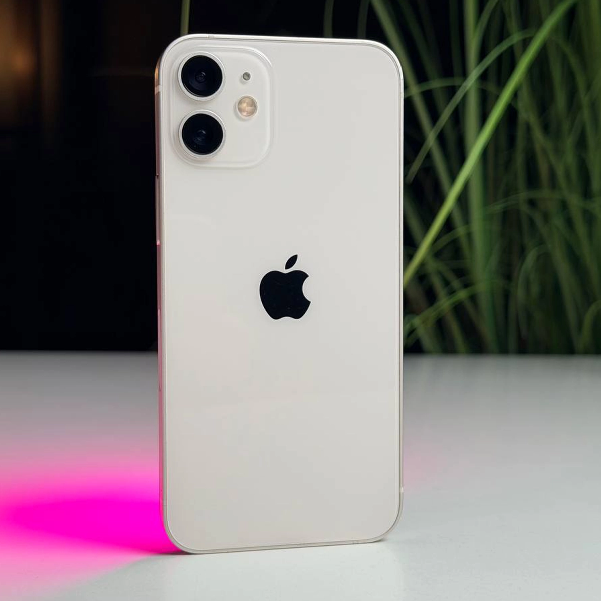 ВЖИВАНИЙ Apple iPhone 12 Mini 128GB White (MG8M3, MGE43) - Стан: гарний | Акумулятор: 100% | Комплектація: кабель, iPhone | Гарантія: 3 міс.