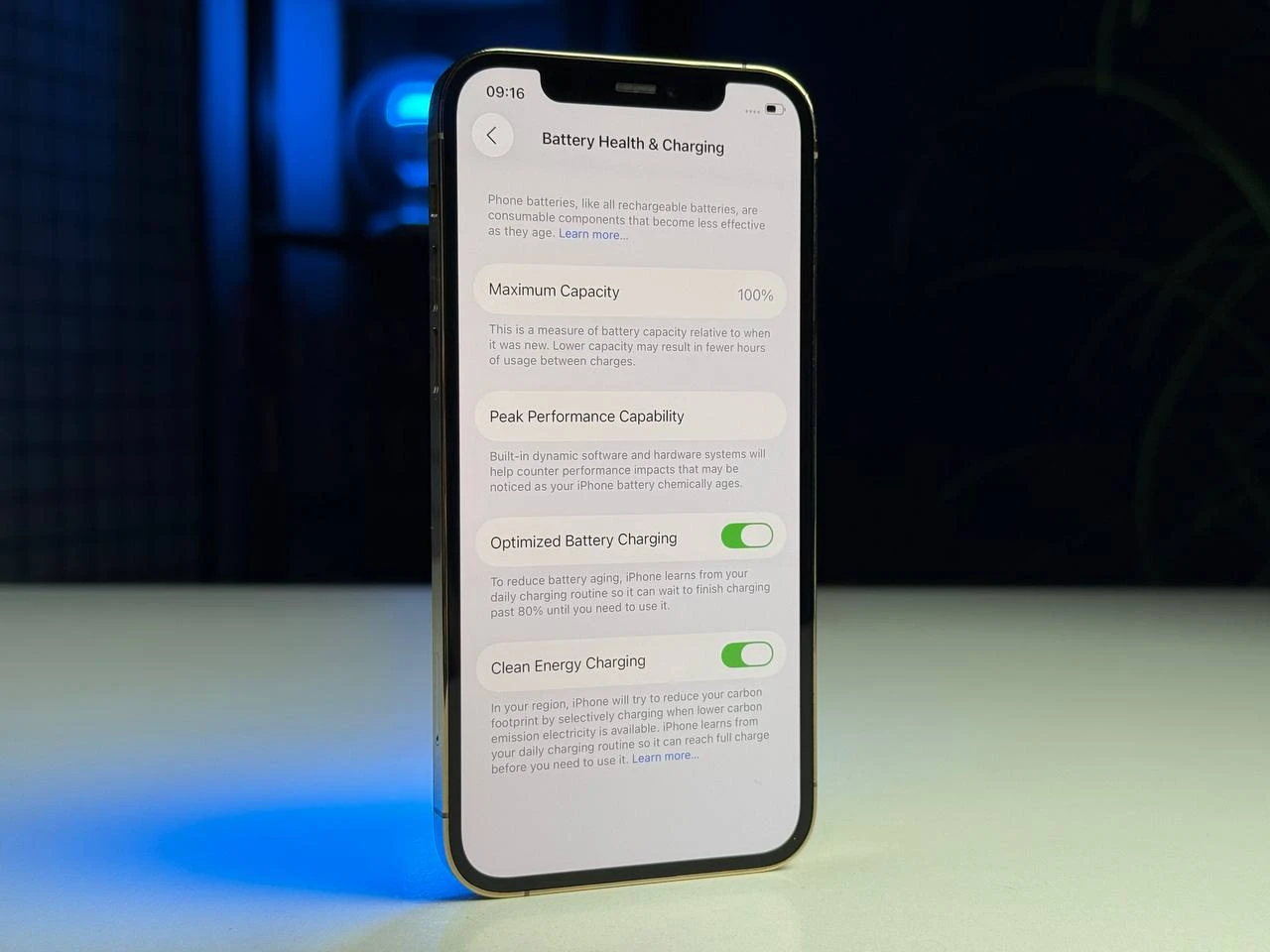 ВЖИВАНИЙ Apple iPhone 12 Pro 128GB Gold (MGLQ3, MGMM3) - Стан: гарний | Акумулятор: 100% | Комплектація: повний | Гарантія: 3 міс.