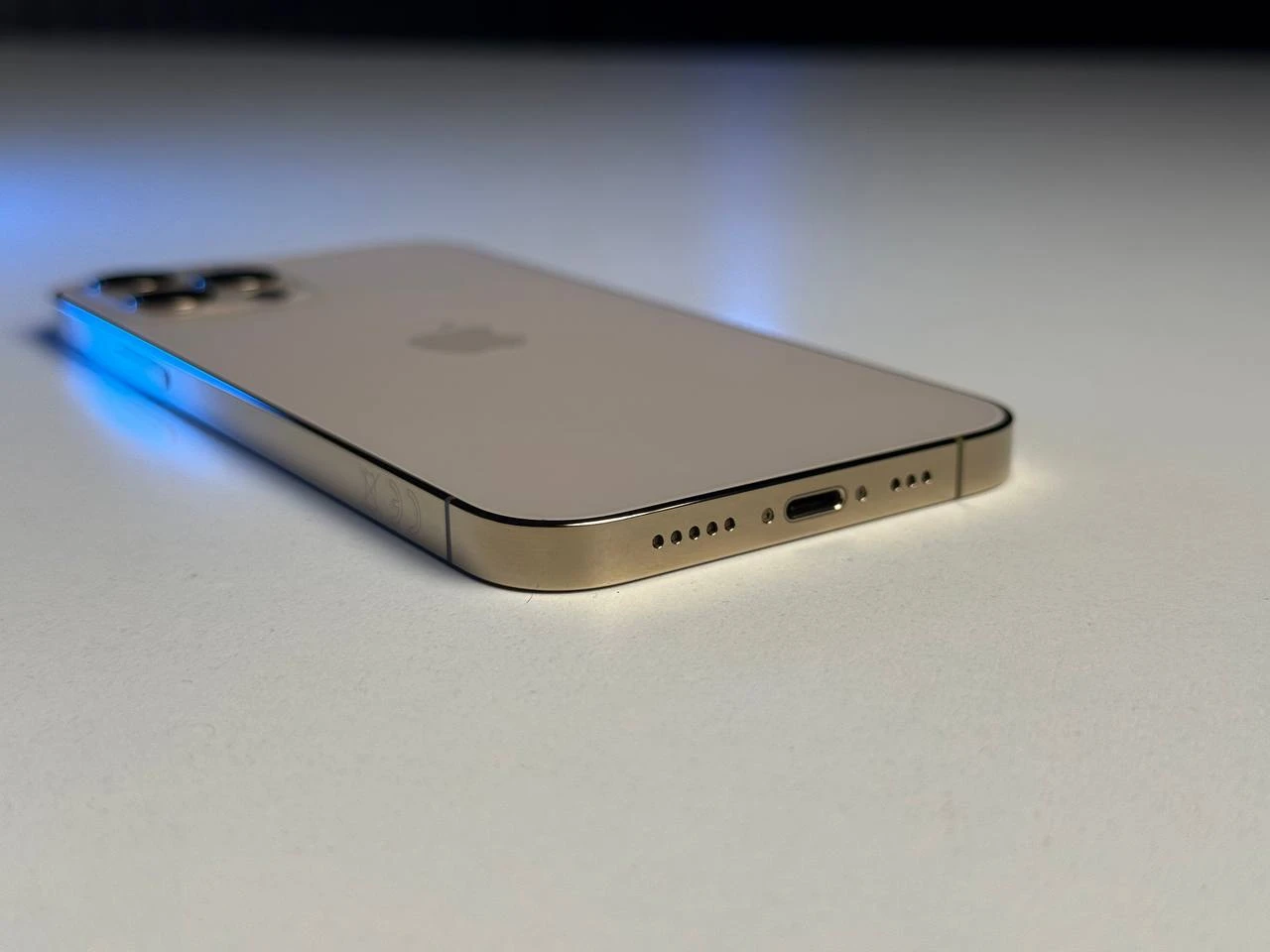 ВЖИВАНИЙ Apple iPhone 12 Pro 128GB Gold (MGLQ3, MGMM3) - Стан: гарний | Акумулятор: 100% | Комплектація: повний | Гарантія: 3 міс.