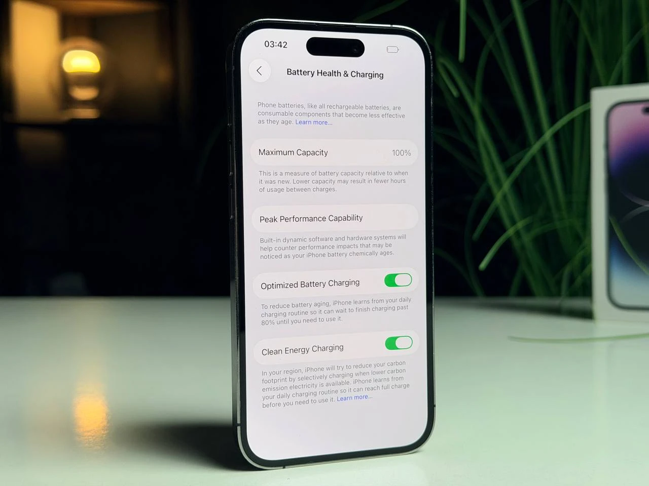 Б/У Apple iPhone 14 Pro 256GB Deep Purple eSim (MQ1D3) - Состояние: удовлетворительный | Аккумулятор: 100% | Комплектация: полный | Гарантія: 3 мес.