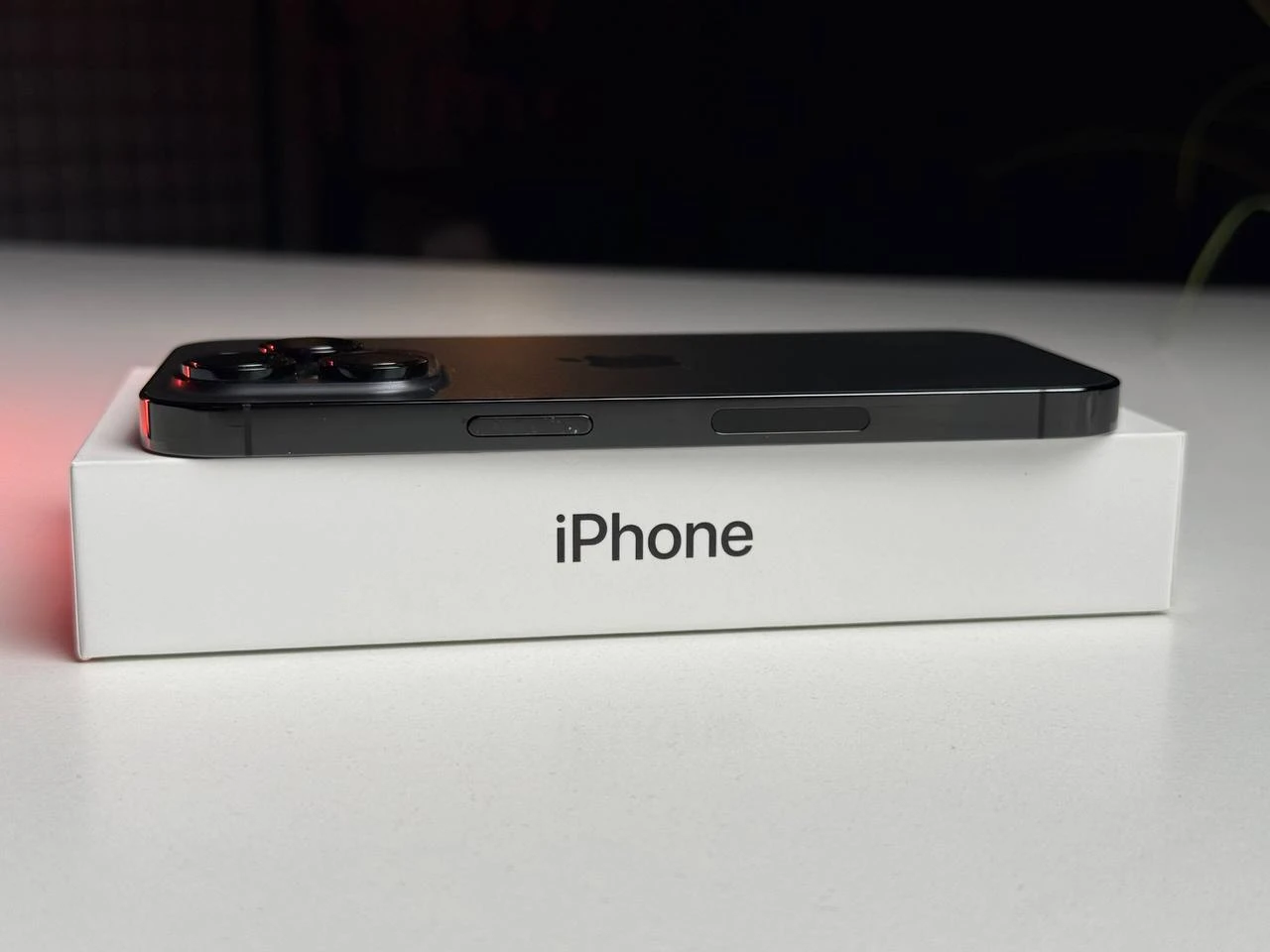 Б/У Apple iPhone 14 Pro 256GB Space Black eSim (MQ0N3) - Состояние: хороший | Аккумулятор: 100% | Комплектация: полный | Гарантія: 3 мес.